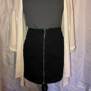 H&M black zip front skirt